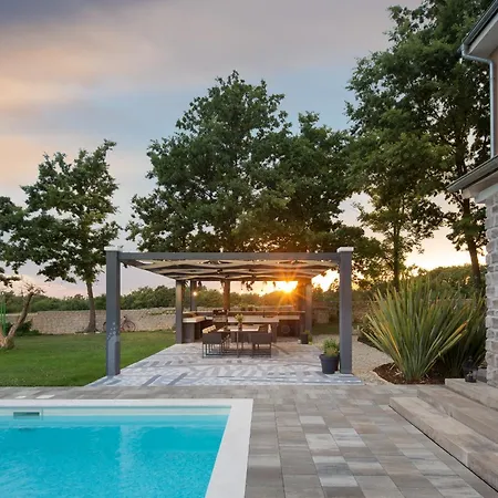 Frame In Cental Istria For Families With Playground And Wellness Butkovici (Istria)