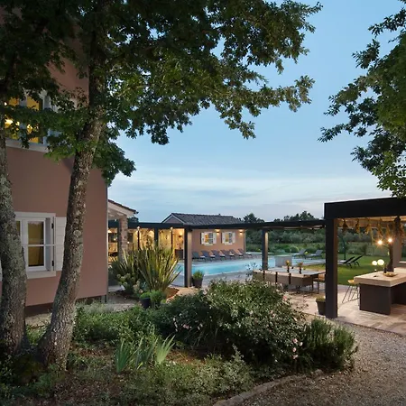 Вилла Frame In Cental Istria For Families With Playground And Wellness Butkovici (Istria)